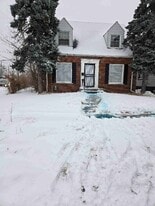 14901 Wilshire Dr in Detroit, MI - Building Photo