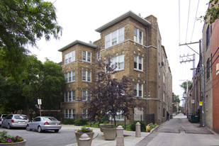 2313 W Giddings St in Chicago, IL - Building Photo - Building Photo