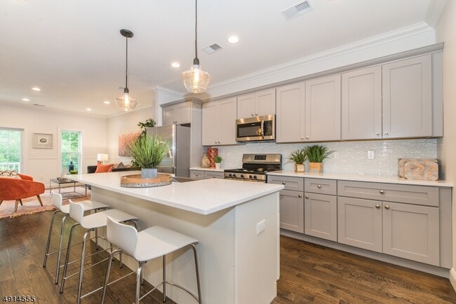 property at 6 Chaz Way