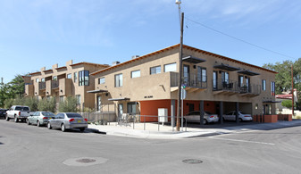 201 Aliso Dr SE Apartments