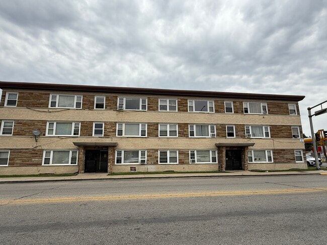 property at 3443 S Central Ave