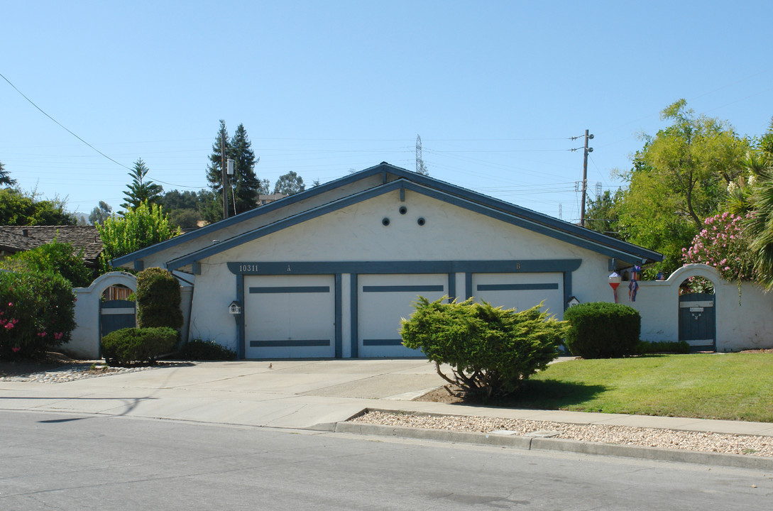 10311 Lockwood Dr in Cupertino, CA - Building Photo