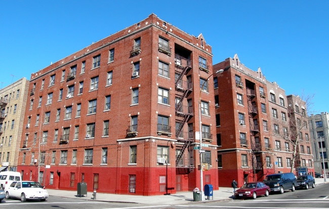 2851-2855 Grand Concourse in Bronx, NY - Building Photo - Building Photo