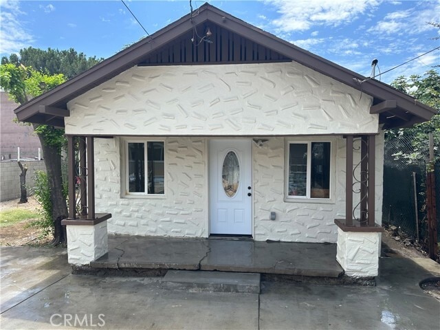 1253 W Victoria St in San Bernardino, CA - Building Photo - Building Photo