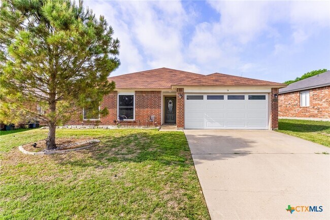 3410 Bugle Dr