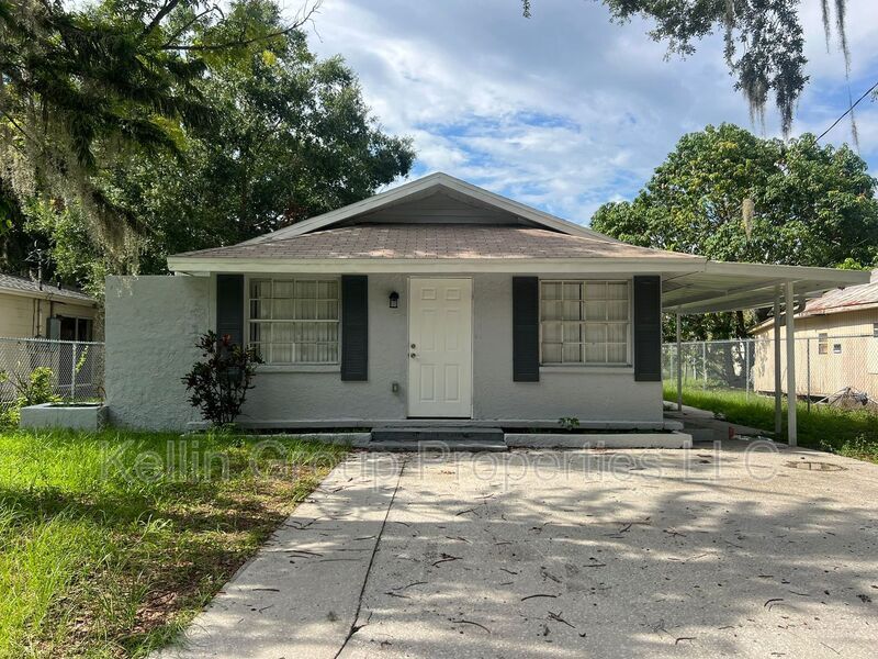 821 Augusta St in Lakeland, FL - Building Photo