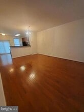 42801 Sykes Terrace in Chantilly, VA - Building Photo - Building Photo