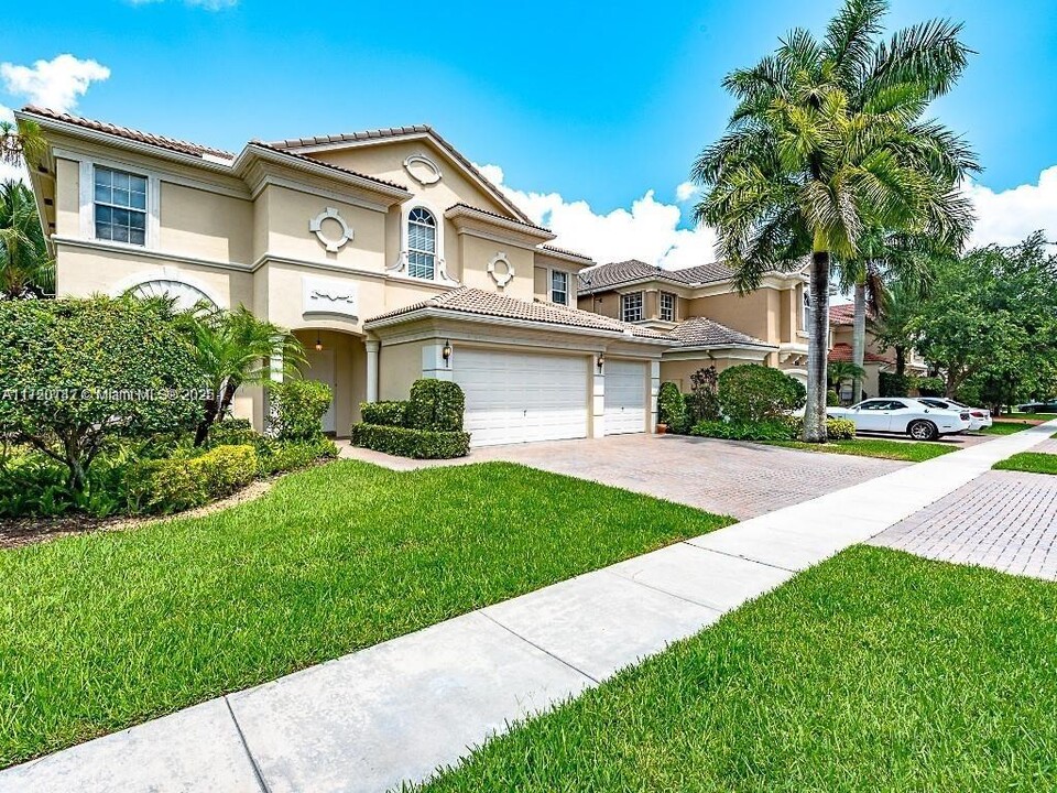 9779 Palma Vista Way in Boca Raton, FL - Building Photo