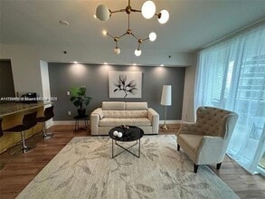 1830 S Ocean Dr, Unit 2209 in Hallandale Beach, FL - Building Photo - Building Photo