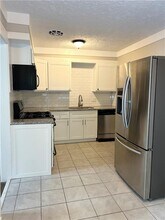 1179 Lynmoor Dr NE in Atlanta, GA - Building Photo - Building Photo