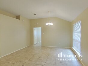 8707 Woodrigg Dr in Dallas, TX - Building Photo - Building Photo