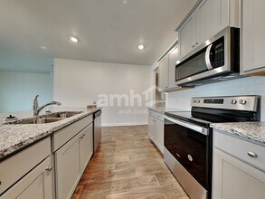 113 Decker Dr in Pooler, GA - Building Photo - Building Photo