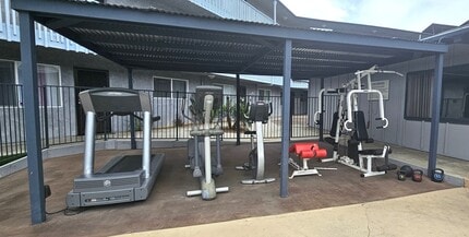 Torrance Terrace in Torrance, CA - Building Photo - Building Photo