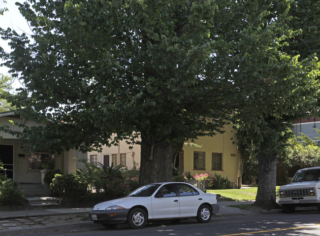 560 N 2nd St in San Jose, CA - Foto de edificio - Building Photo