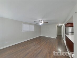 1631 96th St S in Tacoma, WA - Foto de edificio - Building Photo