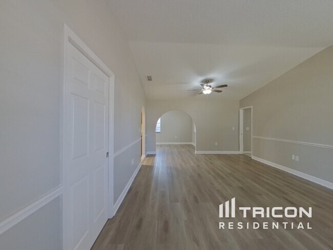 3093 Polo Ln in Spring Hill, FL - Building Photo - Building Photo