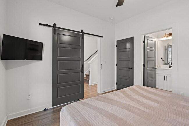 property at 738 Douglas Ave
