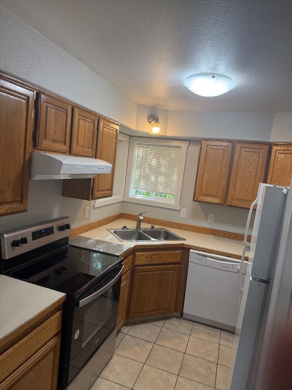 551 N Robin Cir in Wasilla, AK - Building Photo - Building Photo