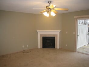 9806 N Lewis Ave in Kansas City, MO - Building Photo - Building Photo