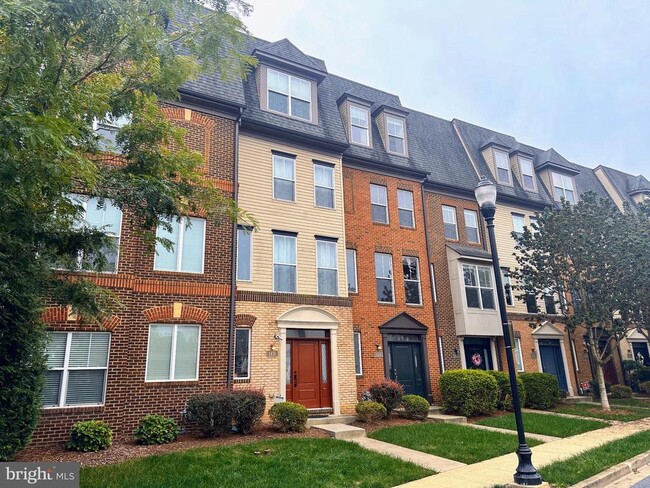 property at 1416 Wheyfield Dr
