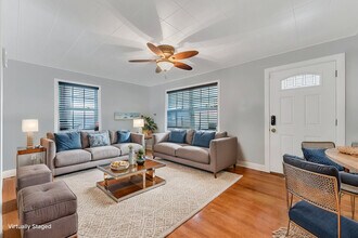 818 Kaye St in West Palm Beach, FL - Building Photo - Building Photo