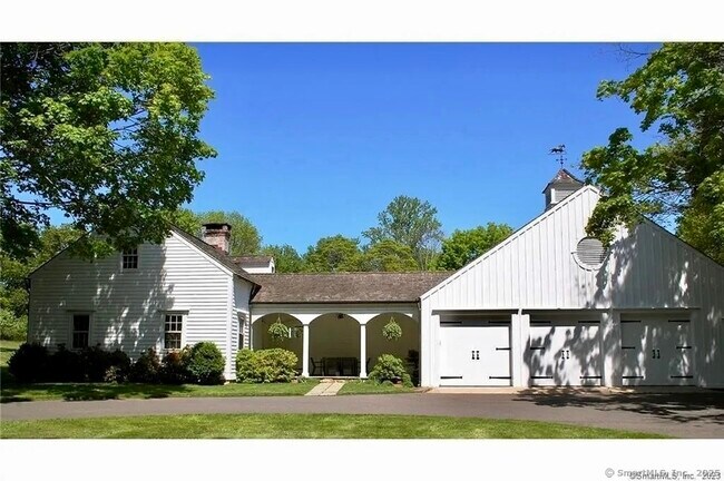 34 Division St in Easton, CT - Building Photo - Building Photo