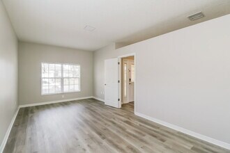 5850 Sweet William Terrace in Land O Lakes, FL - Building Photo - Building Photo