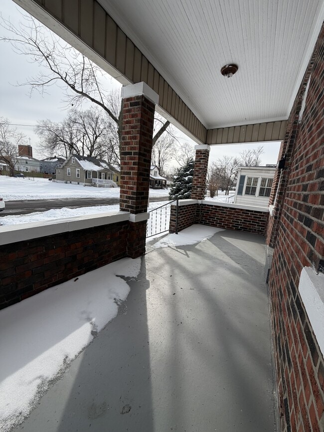 2613 Iowa St in Granite City, IL - Building Photo - Building Photo