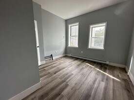 139 School St in Yonkers, NY - Building Photo