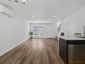 182 Northridge Terrace in Medford, OR - Building Photo - Building Photo