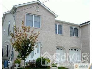 22 N Whittier St in Carteret, NJ - Building Photo