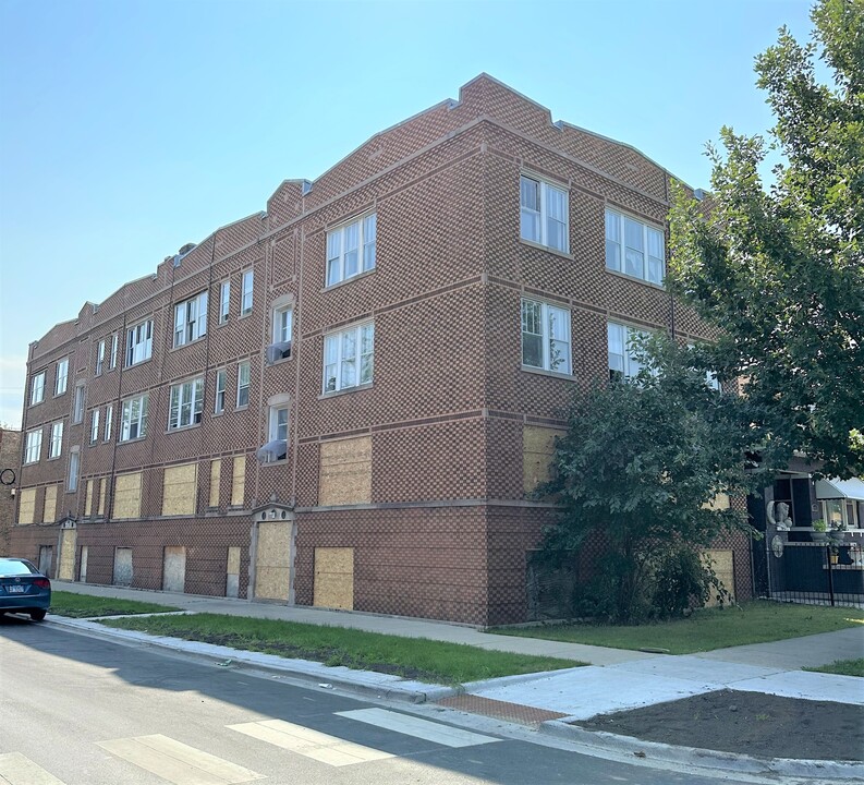 6403 S Richmond St in Chicago, IL - Building Photo