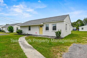 3027 Azalea Dr in North Charleston, SC - Building Photo - Building Photo
