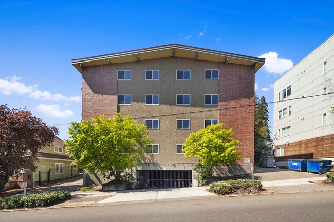 Maplewood Apartments in Seattle, WA - Foto de edificio - Building Photo