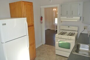 328 High Street, Unit APTA in Reading, PA - Building Photo