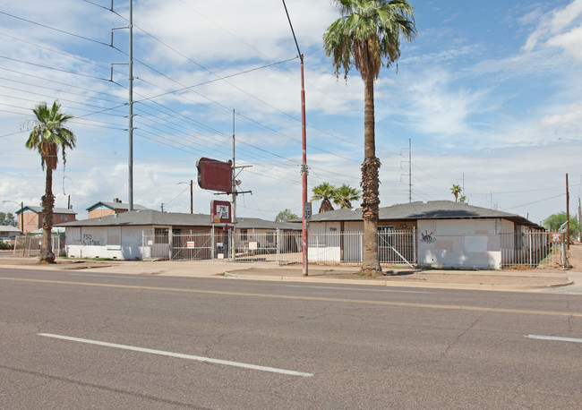 716 S 17th Ave in Phoenix, AZ - Building Photo - Building Photo