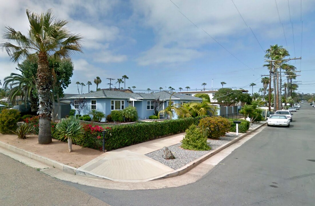 304 Whaley St, Unit 304 Whaley St in Oceanside, CA - Foto de edificio