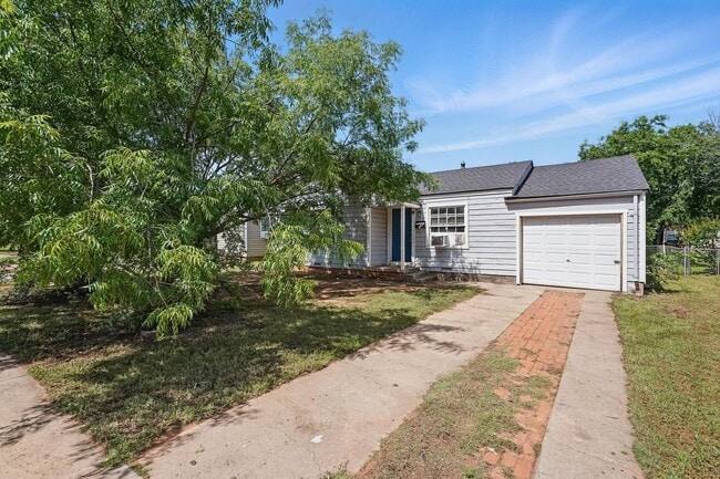 1526 Green St in Abilene, TX - Building Photo - Building Photo