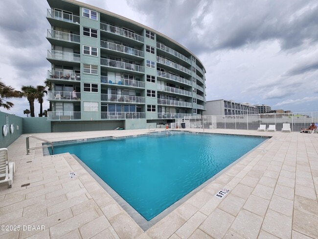property at 800 N Atlantic Ave