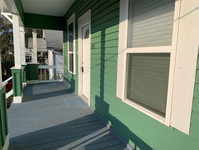 2316 38th St in Galveston, TX - Building Photo - Building Photo