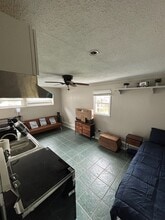 1105 W Rock Spring Rd in Greenville, NC - Building Photo - Building Photo