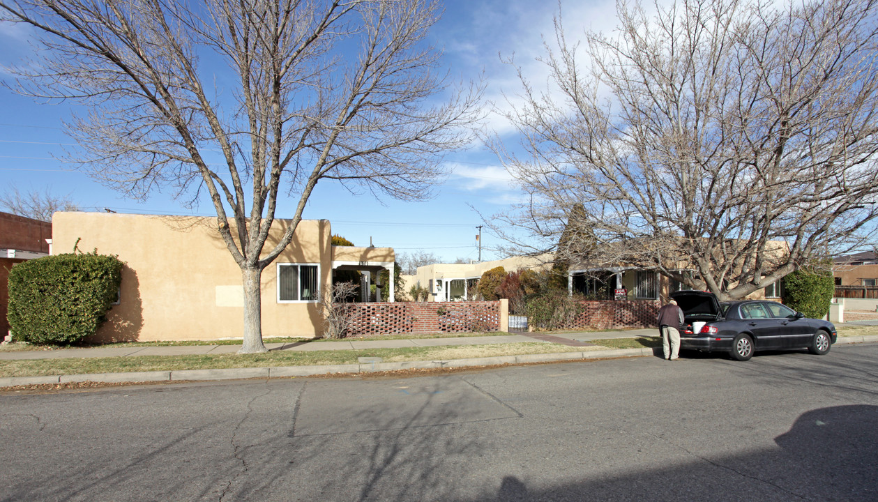 1307-1311 Silver Ave SW in Albuquerque, NM - Foto de edificio