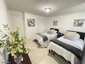 5385 Treetops Dr in Naples, FL - Building Photo - Building Photo