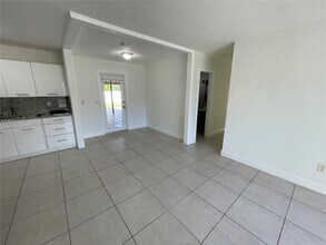 9711 SW 162nd St in Miami, FL - Building Photo - Building Photo