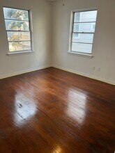 2005 Welch St in Houston, TX - Building Photo - Building Photo