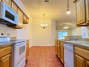 5747 Wandering Creek Dr in Richmond, TX - Building Photo - Building Photo