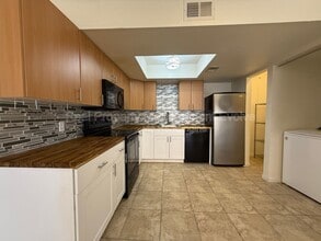 2146 E 10th St in Tempe, AZ - Building Photo - Building Photo