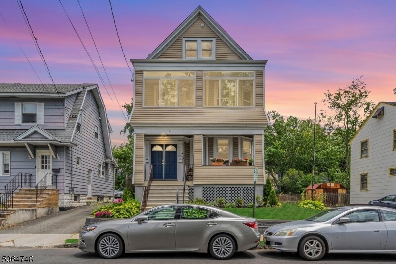 10 Vermont St in Maplewood, NJ - Building Photo