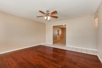 1544 E Clover in Mesa, AZ - Building Photo - Building Photo