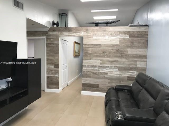 property at 11465 NW 87th Pl